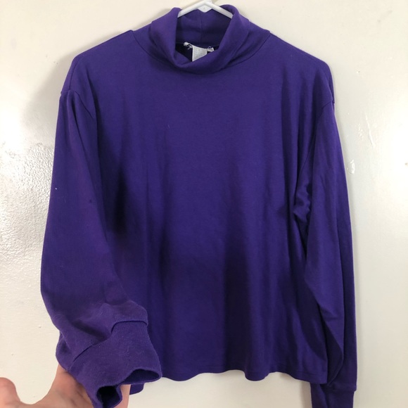 ✨Elles Belles Purple Turtleneck Sweater✨ - Picture 2 of 5